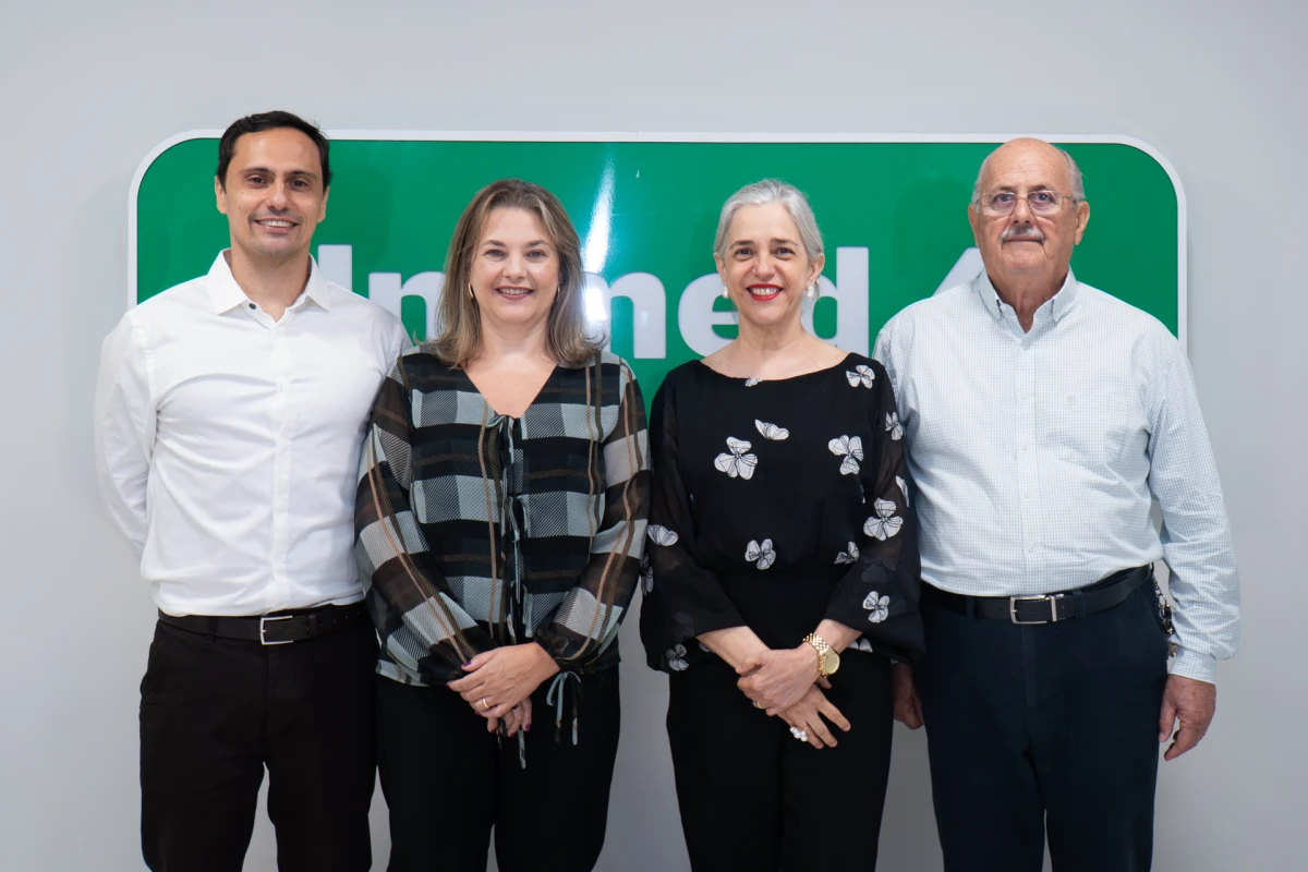 Dra. Juliana Cristina Kuhn Medina assume presidência da Unimed Prudente