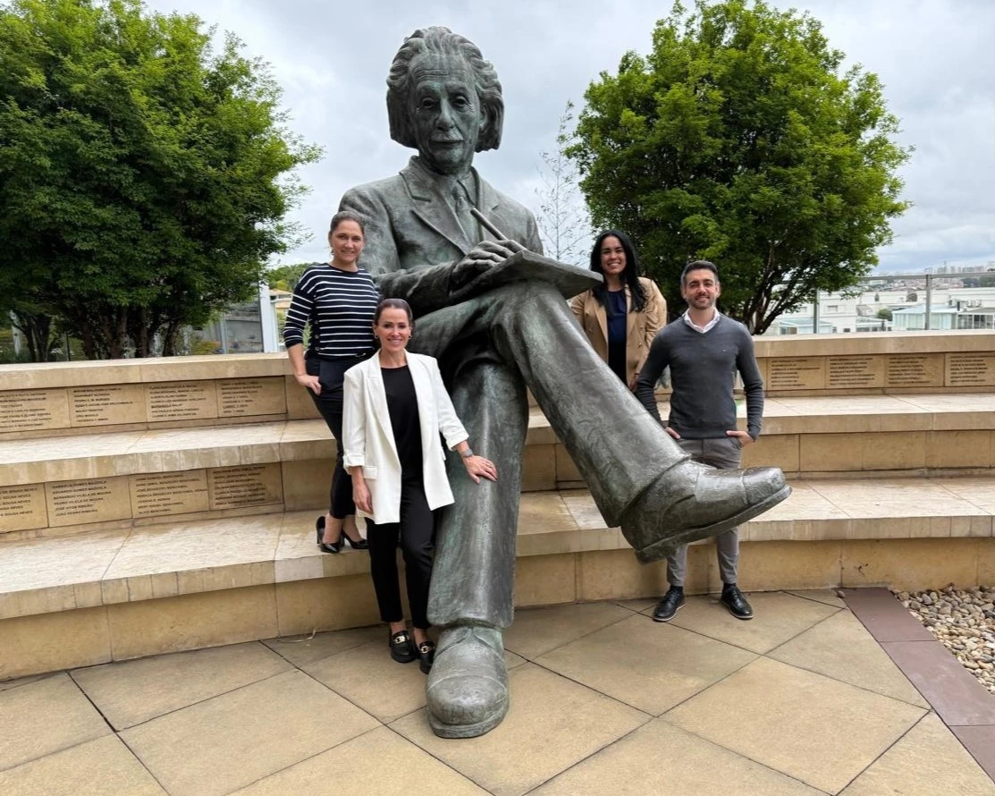 Unimed Prudente visita Hospital Albert Einstein em busca de inovação e excelência