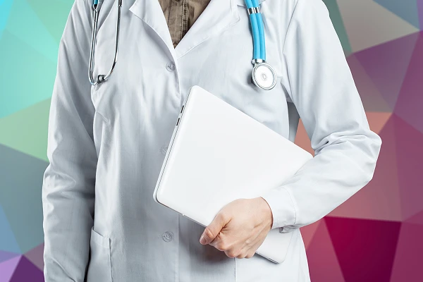Unimed Prudente abre processo seletivo para 77 vagas de médicos cooperados